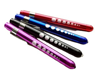 ペン ライト ライトが付いている医学のアルミ合金の看護婦LED Penlightの医者のペン